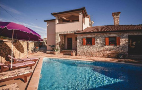 Villa Family